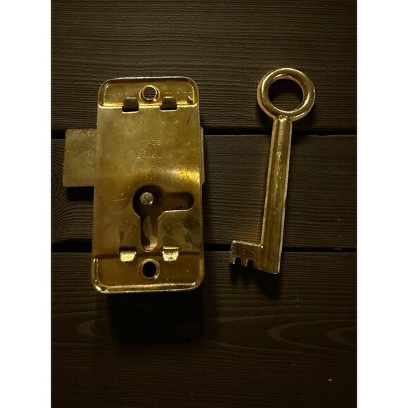 Vintage Brass Surface Mount Cabinet Lock Furniture NOS 2" w/ Key – 2-Way Keyhole - Picture 2 of 5